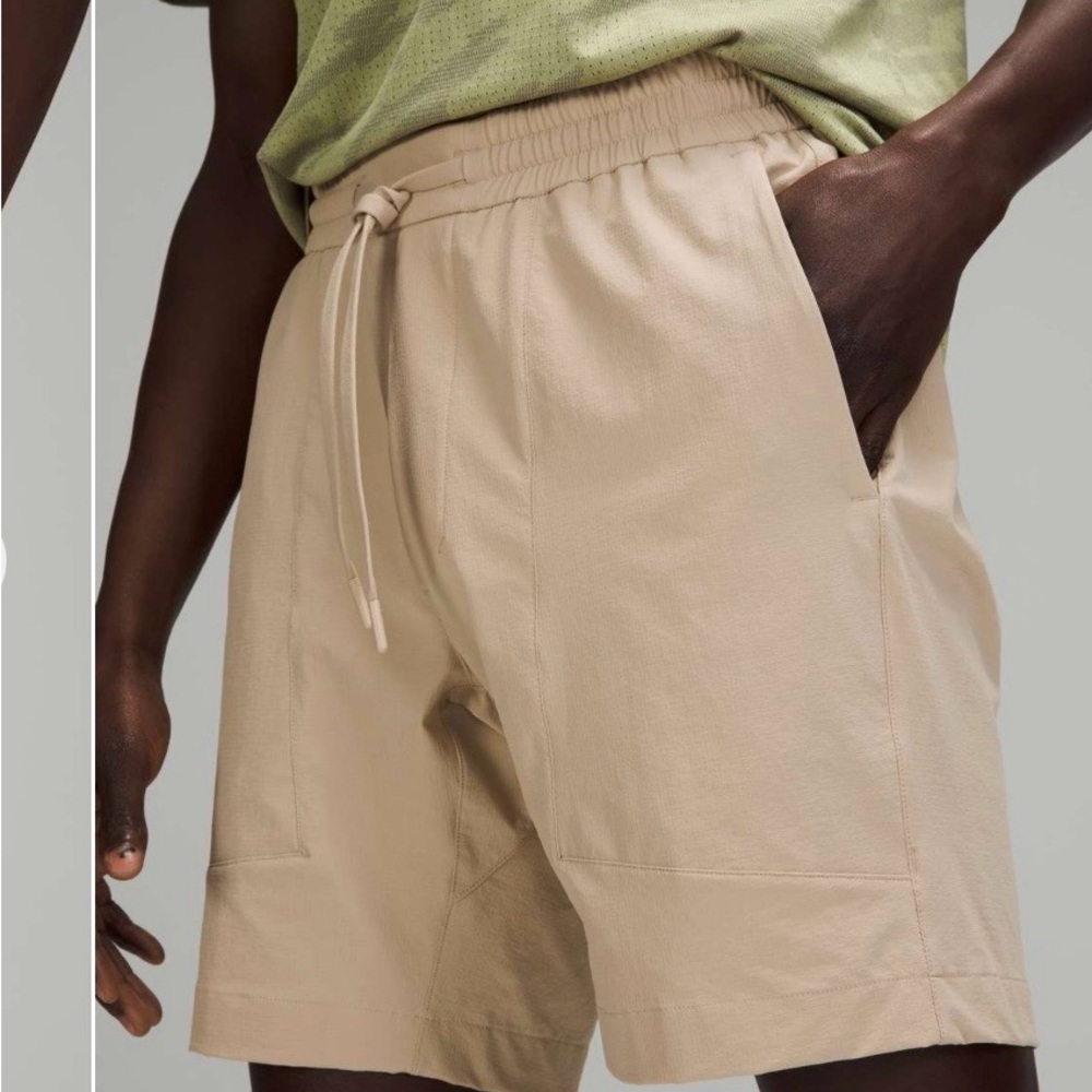 Lululemon Bowline Short 8" Stretch Ripstop- color: trench